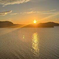 部屋から見た朝日です