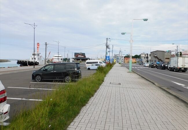 網走駅からは少し離れた場所にありました