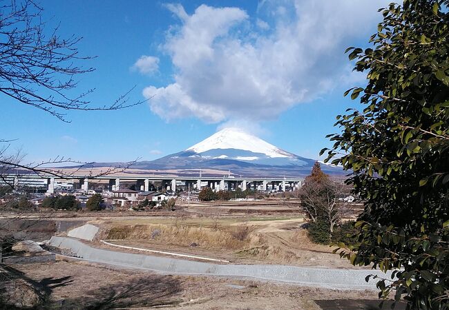御殿場線沿いにある富士山の絶景スポット