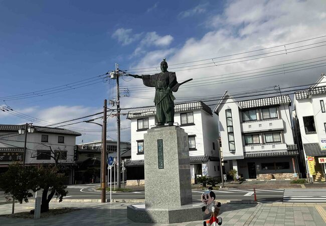 織田信長公像 クチコミ・アクセス・営業時間｜近江八幡・安土