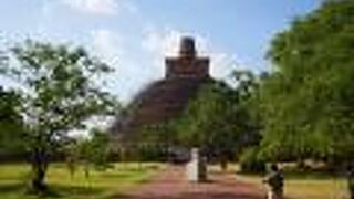 アバヤギリ大塔