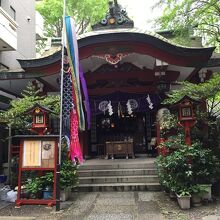 三崎稲荷神社