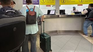 電光掲示板でバスの確認を