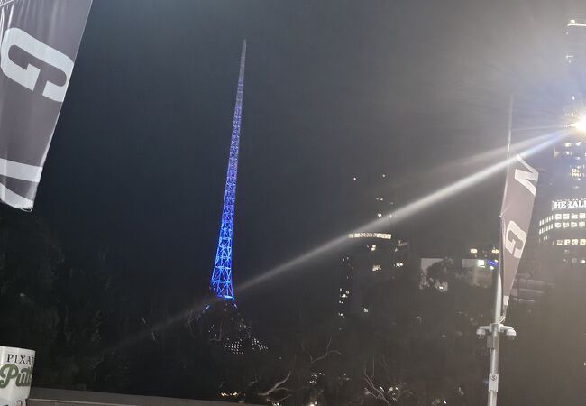 タワーの夜景がきれい！