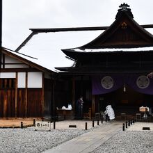 高山市政記念館