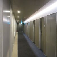 広い廊下