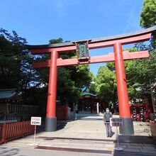 御霊神社