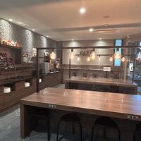 フロント横の朝食会場