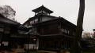 旧三井家　財閥の別荘で朝食を