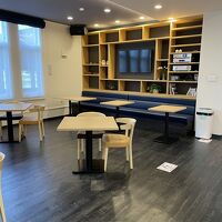 ラウンジとレストラン（朝食会場）が同じフロアでした。