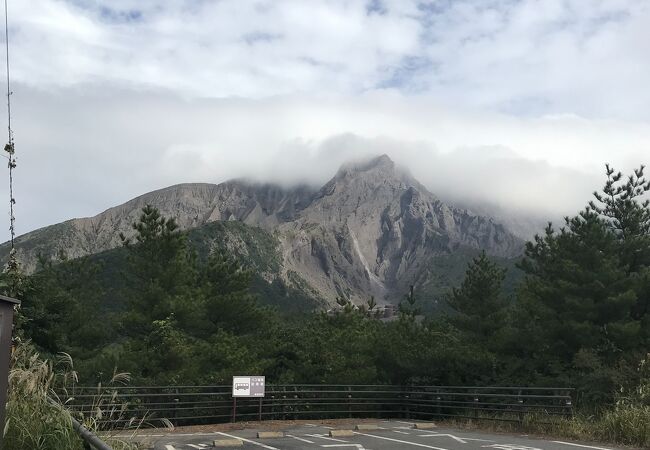 桜島アイランドビューバスで向かって、目の前で北岳を見れました