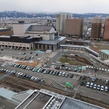 山形駅西口一帯や遠くの山並みもよく見えました。