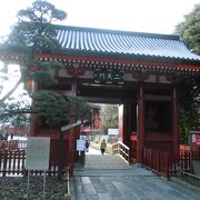 浅草寺の東門