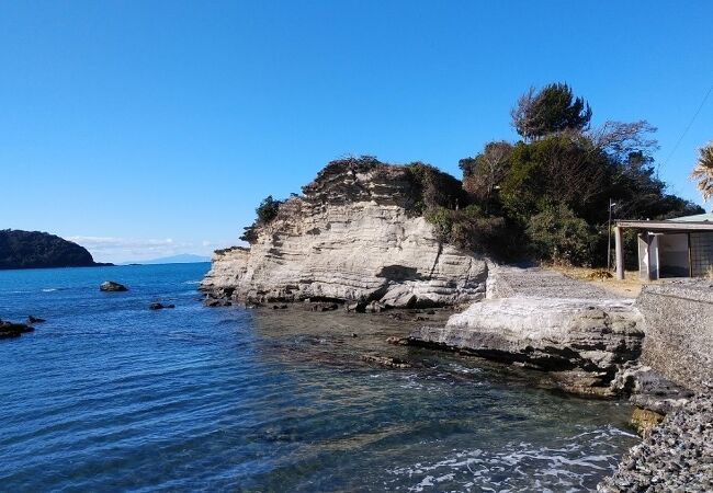 富浦にある陸続きとなっている島