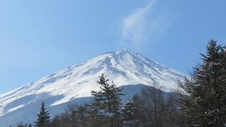 富士河口湖町から富士山五合目付近に至る　約24kmのドライブウェイ