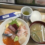 小さな食事処