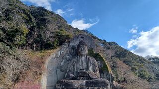 大仏は圧巻です。