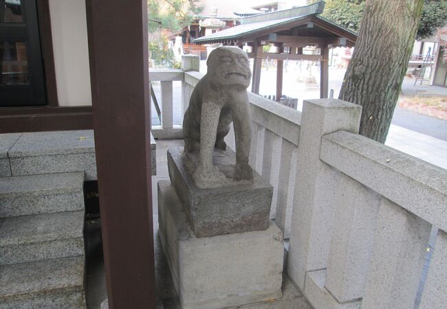 中野散策(1)上高田で鎧神社に寄り狛犬型庚申塔を見ました