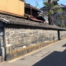 《観音寺》築地塀