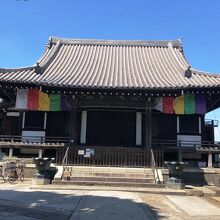 《観音寺》本堂付近