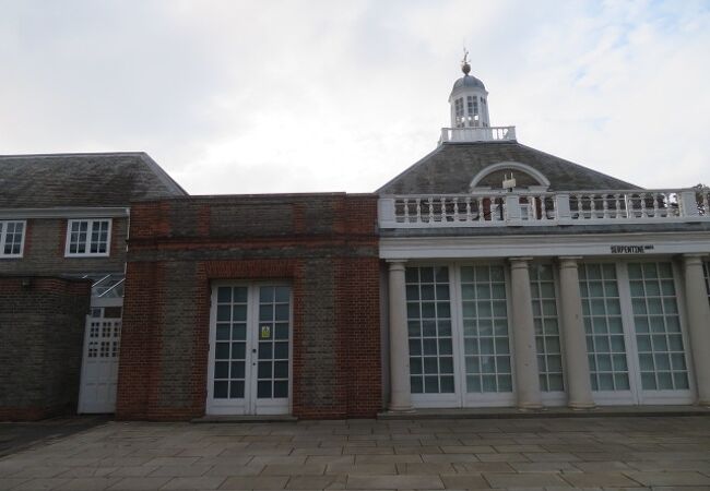 サーペンタイン ギャラリー