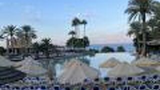 モーベンピック リゾート & スパ デッド シー