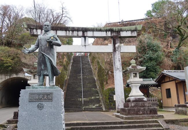 広瀬神社