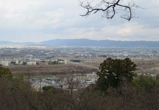 特に桜や紅葉シーズンは最高でしょうね