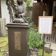 北野天満宮宗創建のきっかけとなった神社です。多治比文子は菅原道真の乳母でした。天神神社の発祥の神社といわれています。