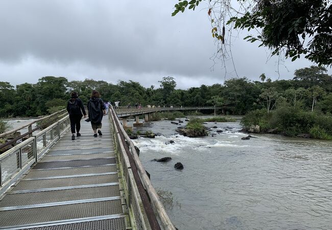 滝の上遊歩道