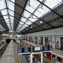 アールズコート駅