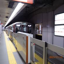 大阪メトロ 堺筋線 (6号線)