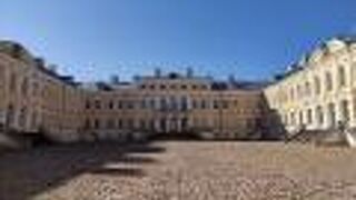 バルト3国屈指の宮殿