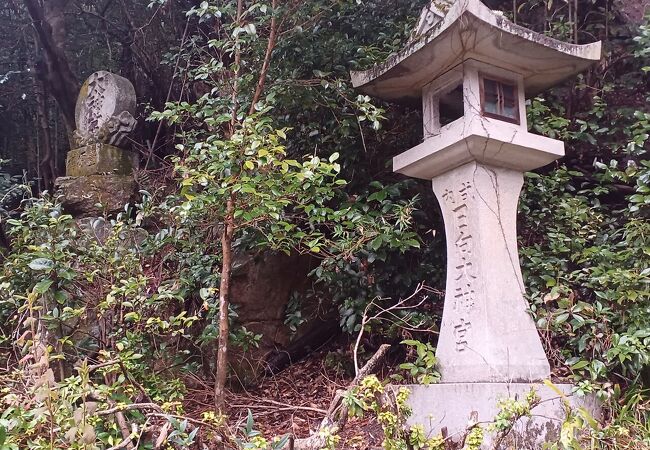 蹴上の穴場の神宮