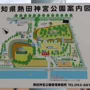 古墳も野球場もあるユニークな公園