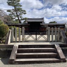 後白河天皇法住寺陵