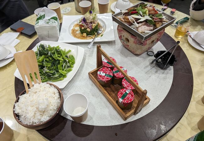 日月餐坊