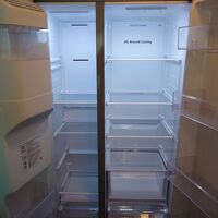 冷蔵庫は大きいです