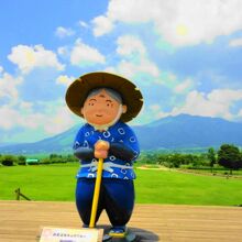 かなばあちゃんがお出迎え