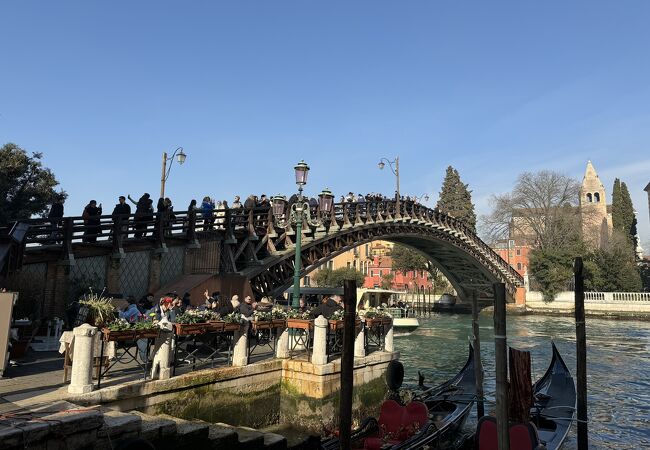 ベネチア名所風景　ため息橋　「永遠の愛で結ばれる橋」　　銅版画 ベネチア観光名所④ ため息橋のストーリーと見どころを解説（by