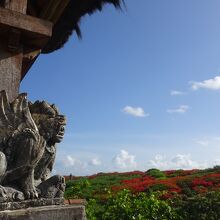 バリ島独特の彫刻。
