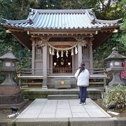 江島神社の境内にありますが