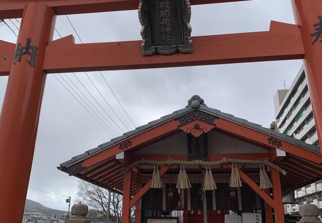 ９４８年に創建された由緒ある神社です。