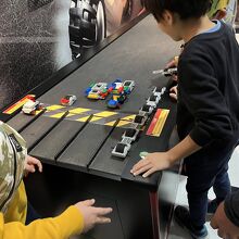 子どもが大好き、ビルド＆テストゾーン