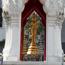 ガネーシャ像 トリムルティの祠