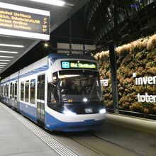 チューリッヒ空港駅