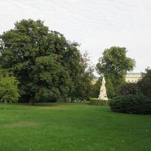 王宮庭園