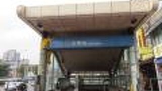 三峡老街への・・・