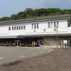 人吉駅 (JR九州) ／人吉温泉駅 (くま川鉄道)