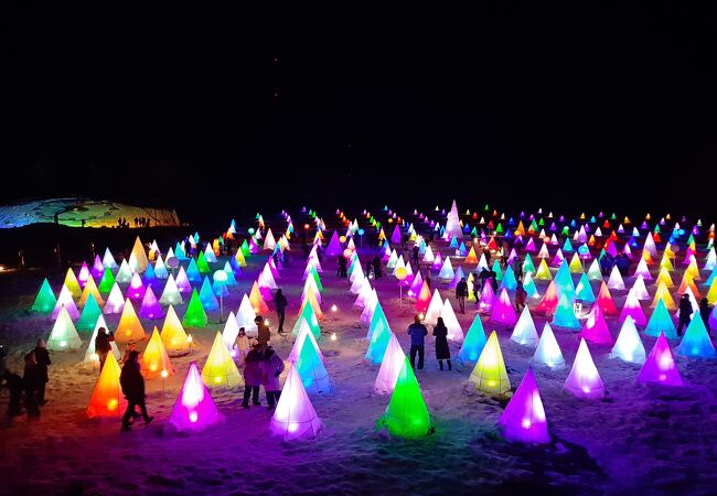 十勝川温泉の冬を彩る光と音のイベント。アクセスが悪いのが難点